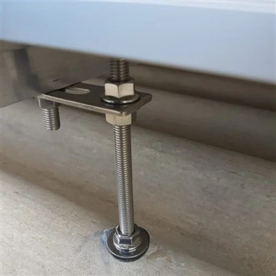 Parafusos de fixação do painel solar