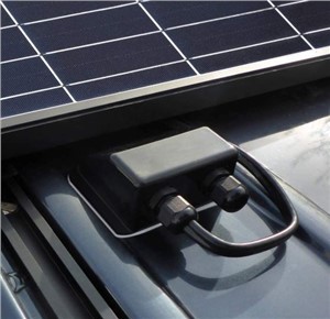 Glândula de entrada para painéis solares